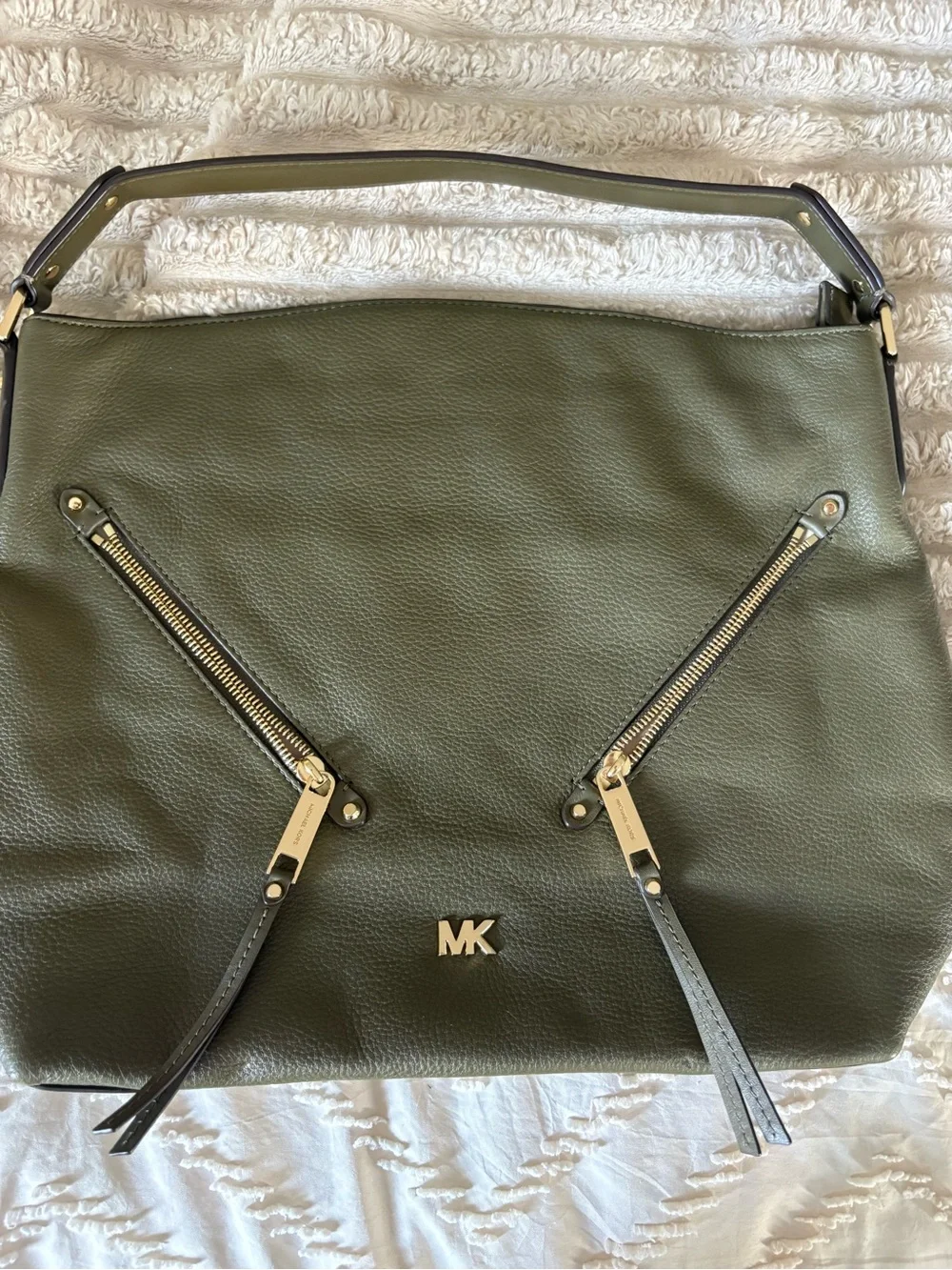 Michael Kors Olive Green Pebbled Leather Shoulder Bag with Gold Hardware
